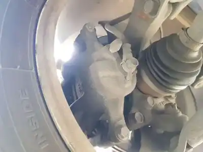 Peça sobressalente para automóvel em segunda mão pinça de travão dianteira direita por toyota auris active referências oem iam 4773002510