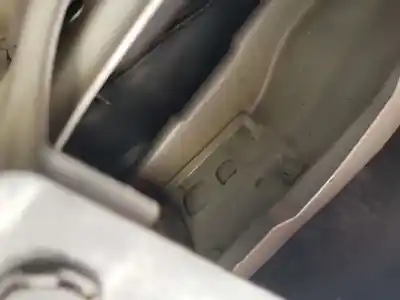 Second-hand car spare part Rear Bumper Reinforcement for TOYOTA AURIS Active OEM IAM references 5217102170  