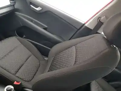 Pezzo di ricambio per auto di seconda mano Sedile Anteriore Destro per KIA RIO (YB) HIBRID Riferimenti OEM IAM   