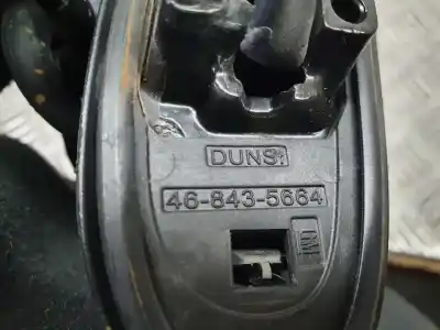 Peça sobressalente para automóvel em segunda mão espelho retrovisor esquerdo por opel corsa e selective referências oem iam 468435664  