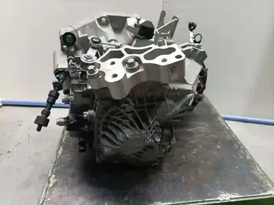 Peça sobressalente para automóvel em segunda mão  por JEEP COMPASS II  Referências OEM IAM G63563537 6VELOCIDADES 2475248