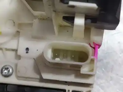 Автозапчастина б/у замок дверей заднього лівого для jeep compass ii limited 4x2 посилання на oem iam p04589915ae 4 pins  Автозапчастина б/у замок дверей заднього лівого для jeep compass ii limited 4x2 посилання на oem iam p04589915ae 4 pins