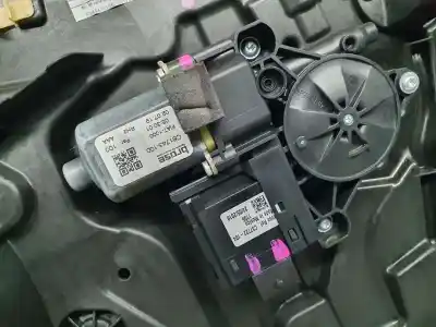 Автозапчастина б/у регулятор переднього правого скла для jeep compass ii limited 4x2 посилання на oem iam 68242678aa  c4748410g Автозапчастина б/у регулятор переднього правого скла для jeep compass ii limited 4x2 посилання на oem iam 68242678aa  c4748410g