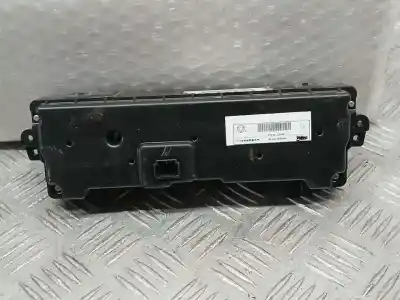 Peça sobressalente para automóvel em segunda mão comando de sofagem (chauffage / ar condicionado) por renault kadjar business referências oem iam 275102210r  