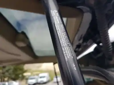 Piesă de schimb auto la mâna a doua AMORTIZOR PORBAGAJ pentru SSANGYONG RODIUS  Referințe OEM IAM 7143021002  