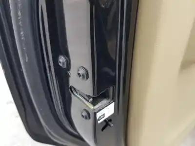 Автозапчастина б/у замок дверей заднього лівого для ssangyong rodius xdi посилання на oem iam 7131021004