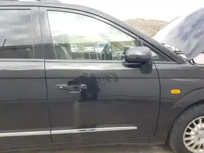 Автозапчастина б/у передні праві двері для ssangyong rodius xdi посилання на oem iam 6200421202