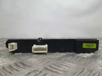 Peça sobressalente para automóvel em segunda mão interruptor 4 piscas - emergência por kia cee´d active referências oem iam 937001h000  202006302