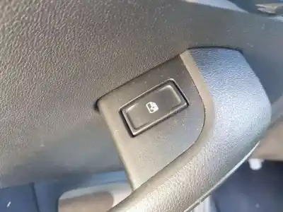 İkinci el araba yedek parçası ARKA SOL CAM KONTROLÜ için SKODA OCTAVIA COMBI (5E5)  OEM IAM referansları 5E0959855A  