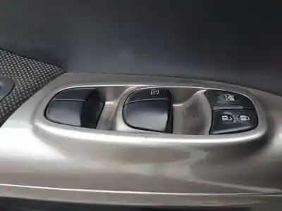 Tweedehands auto-onderdeel linker voorruit schakelaar voor nissan juke (f15) acenta oem iam-referenties 254011ka0c