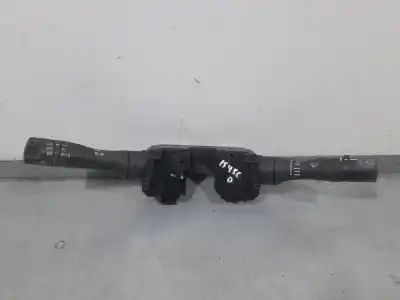 Pièce détachée automobile d'occasion commande d'essuie glace pour nissan juke (f15) acenta références oem iam 255601kk0a