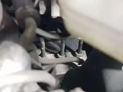 Peça sobressalente para automóvel em segunda mão  por TOYOTA AURIS  Referências OEM IAM 4405002680  