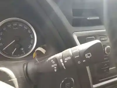 Peça sobressalente para automóvel em segunda mão comutador de limpa vidros por toyota auris active referências oem iam 8414002720