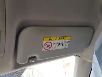 Peça sobressalente para automóvel em segunda mão para-sol direito por toyota auris active referências oem iam 7431002k80b0