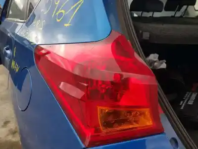 Peça sobressalente para automóvel em segunda mão farolim traseiro esquerdo por toyota auris active referências oem iam 8156102740