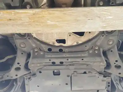 Peça sobressalente para automóvel em segunda mão charrió / suporte de eixo dianteiro por toyota auris active referências oem iam 5120102102