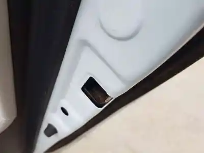 Peça sobressalente para automóvel em segunda mão Fechadura Da Porta Traseira Direita por KIA CEE´D Concept Referências OEM IAM 81420A2100  