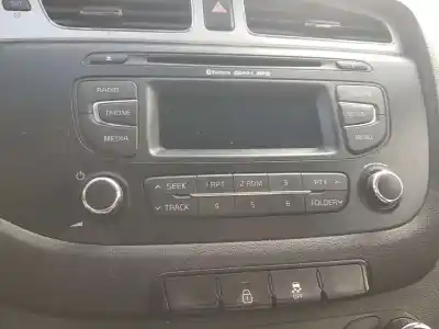 Gebrauchtes Autoersatzteil audiosystem / radio-cd zum kia cee´d concept oem-iam-referenzen 