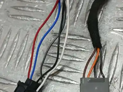 Second-hand car spare part right rearview mirror for jeep compass ii busines 4x2 oem iam references 7357305880   Second-hand car spare part right rearview mirror for jeep compass ii busines 4x2 oem iam references 7357305880