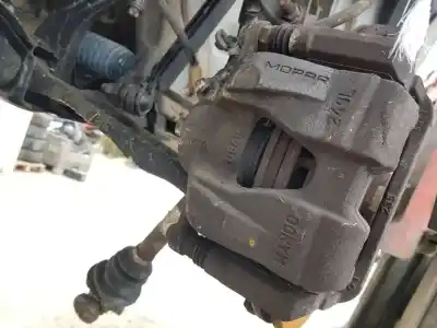 Tweedehands auto-onderdeel remklauw links voor voor jeep compass ii busines 4x2 oem iam-referenties 0077368676 Tweedehands auto-onderdeel remklauw links voor voor jeep compass ii busines 4x2 oem iam-referenties 0077368676