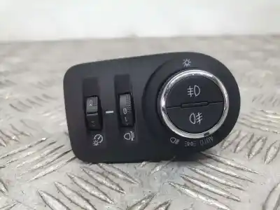 İkinci el araba yedek parçası  için OPEL ASTRA K LIM. 5TÜRIG  OEM IAM referansları 39050757  17016474