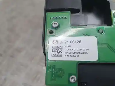 Pezzo di ricambio per auto di seconda mano comando pulito per mazda 2 (de_, dh_) 1.3 (de3fs) riferimenti oem iam df7166128  0122640308