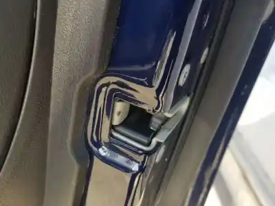Pezzo di ricambio per auto di seconda mano serratura porta anteriore destra per jeep compass limited 4x2 riferimenti oem iam 04589422ai
