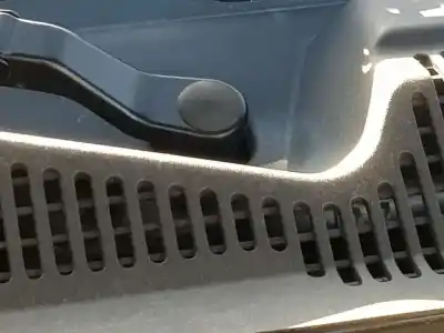 Pezzo di ricambio per auto di seconda mano tiranti e motorino del tergicristallo anteriore per jeep compass limited 4x2 riferimenti oem iam 05303827af