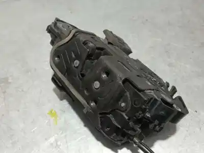 Peça sobressalente para automóvel em segunda mão fechadura da porta dianteira esquerda por skoda fabia active referências oem iam 5tb837015a