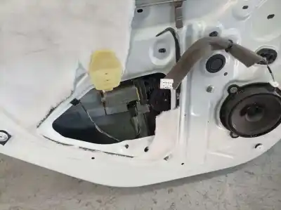 Second-hand car spare part rear left window regulator for dacia sandero stepway oem iam references 827211031r