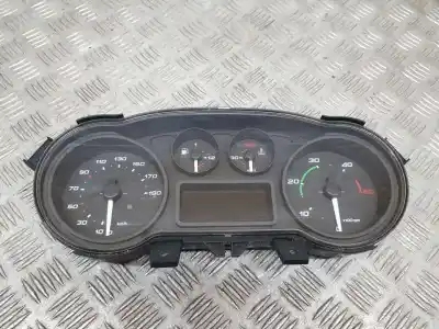 Piesă de schimb auto la mâna a doua CEAS BORD pentru IVECO DAILY KA  Referințe OEM IAM 5801815717  A2C84155001