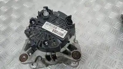 Автозапчастина б/у генератор для dacia duster laureate 4x2 посилання на oem iam 231003831r tg12c096 