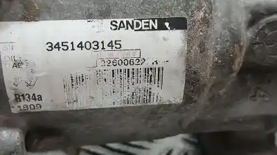 Second-hand car spare part air conditioning compressor for dacia duster laureate 4x2 oem iam references 926006229r  