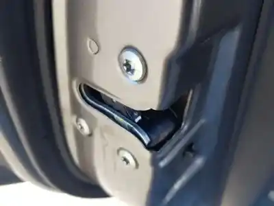 Second-hand car spare part rear left door lock for kia soul diva oem iam references 81410