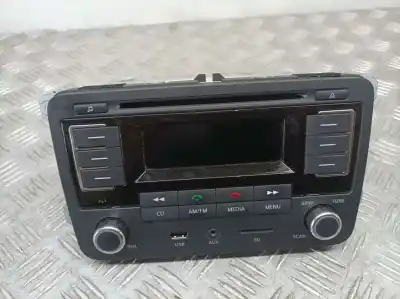 İkinci el araba yedek parçası  için VOLKSWAGEN GOLF VI (5K1)  OEM IAM referansları 6Q0051228C  7497838