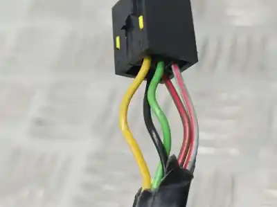 Pezzo di ricambio per auto di seconda mano retrovisore destro per opel corsa d excellence riferimenti oem iam 13188499  