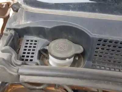 İkinci el araba yedek parçası  için DACIA SANDERO  OEM IAM referansları 289105693R  