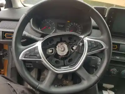 Peça sobressalente para automóvel em segunda mão volante por dacia sandero stepway referências oem iam 484004420r