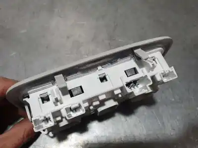 Second-hand car spare part interior light for citroen c4 feel pack oem iam references 96781444uw  