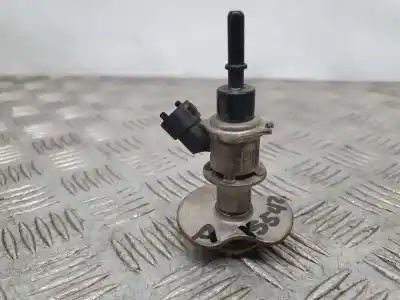 Pezzo di ricambio per auto di seconda mano Iniettore per VOLKSWAGEN TIGUAN Advance BMT Riferimenti OEM IAM 7LA131113A  044402107202