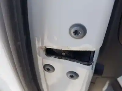 Pezzo di ricambio per auto di seconda mano serratura porta anteriore sinistra per toyota rav4 hybrid 4x2 advance riferimenti oem iam 6904053100