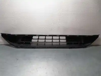Автозапчастина б/у центральна решіта бампера для hyundai i10 (ac3) essence посилання на oem iam 