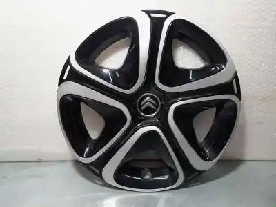 Pièce détachée automobile d'occasion capuchons de moyeux pour citroen c3 origins références oem iam   