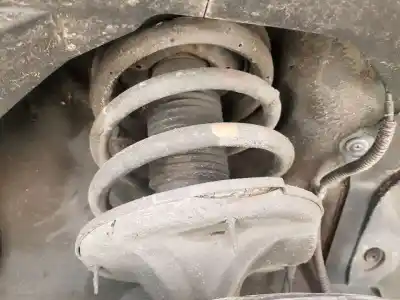 Peça sobressalente para automóvel em segunda mão  por KIA SPORTAGE  Referências OEM IAM 546612E500  