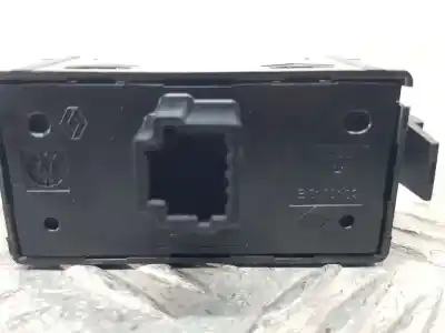 Peça sobressalente para automóvel em segunda mão comandos de alavanca por dacia sandero stepway comfort referências oem iam 252905668r  