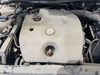 Gebrauchtes Autoersatzteil KOMPLETTER MOTOR zum SKODA OCTAVIA COMBI (1U5)  OEM-IAM-Referenzen ALH  038100090DX