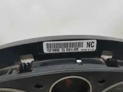 Peça sobressalente para automóvel em segunda mão quadrante por opel zafira b cosmo referências oem iam 13216660  13216676