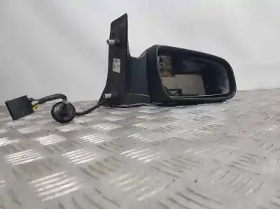 Recambio de automóvil de segunda mano de RETROVISOR DERECHO para OPEL ZAFIRA B  referencias OEM IAM 13131970 5 PINS 13142391