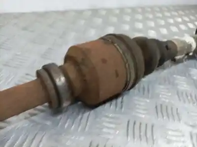 Pezzo di ricambio per auto di seconda mano trasmissione anteriore destra per citroen berlingo 1.9 d multispace riferimenti oem iam 9624445180  