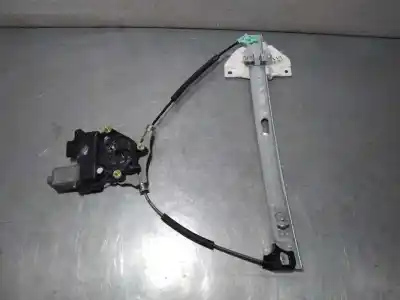 Second-hand car spare part  for KIA STONIC (YBCUV)  OEM IAM references 82401H8110  